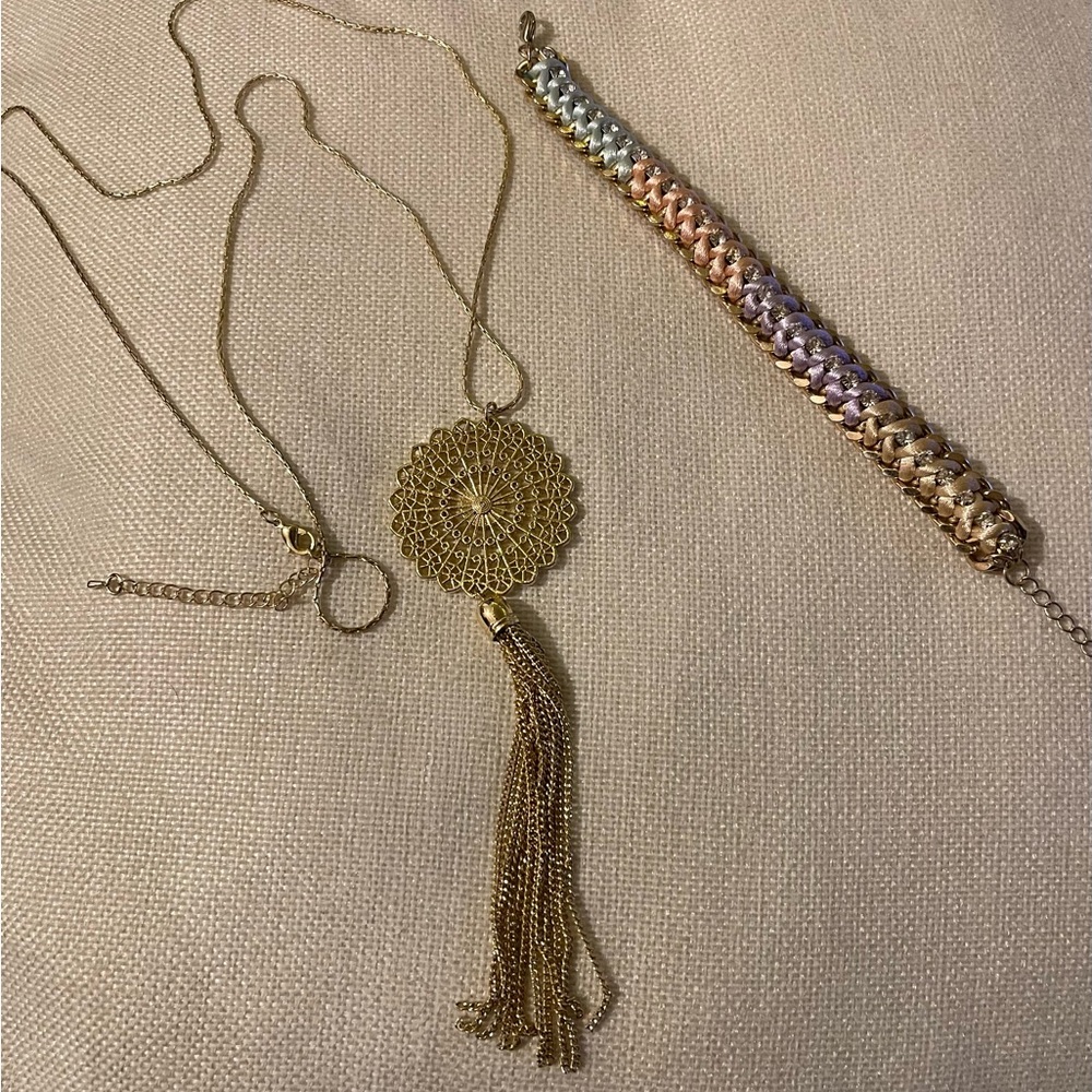 Elegant Gold Pendant Necklace and Multicolor Bracelet Set